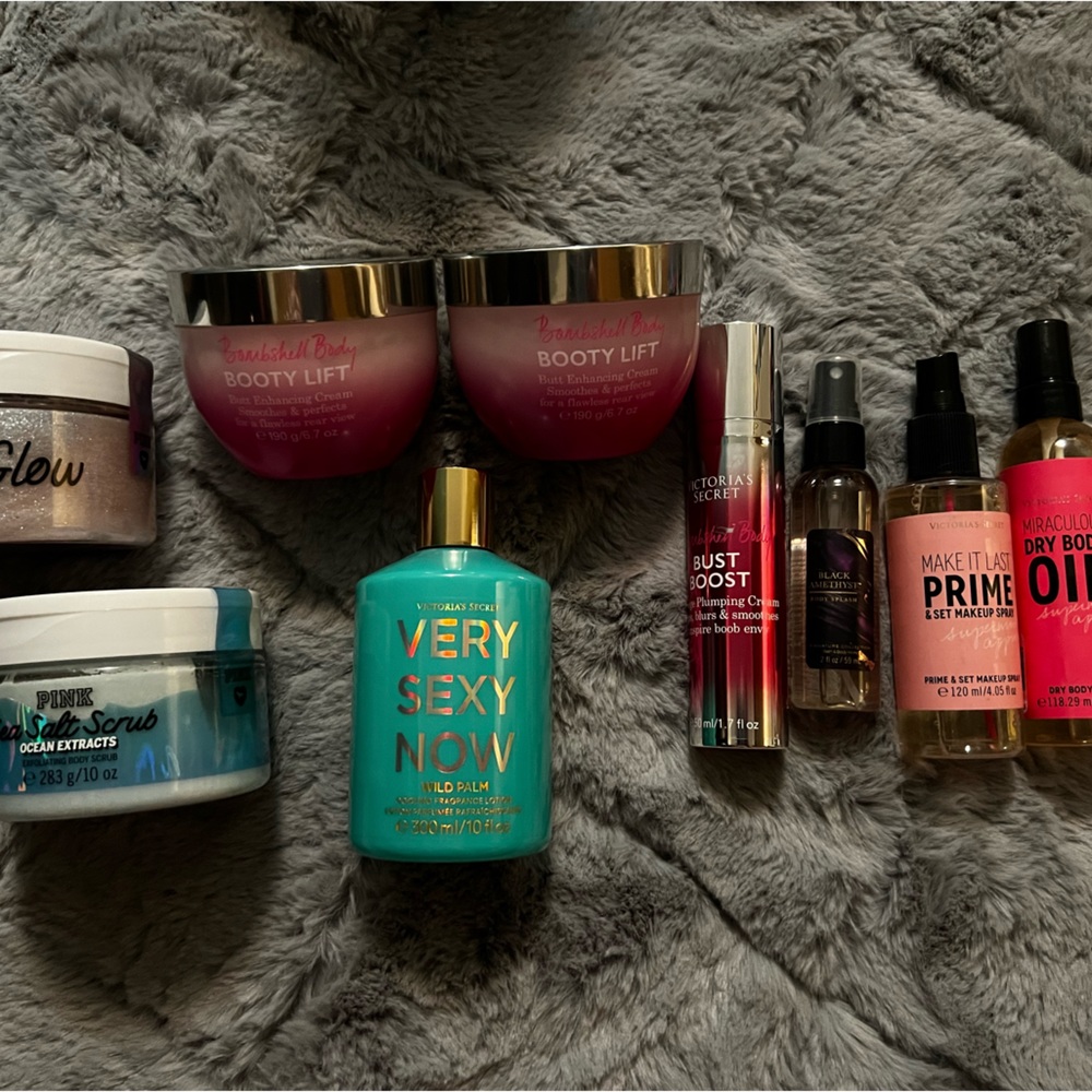 Lot of Victoria secret stuff